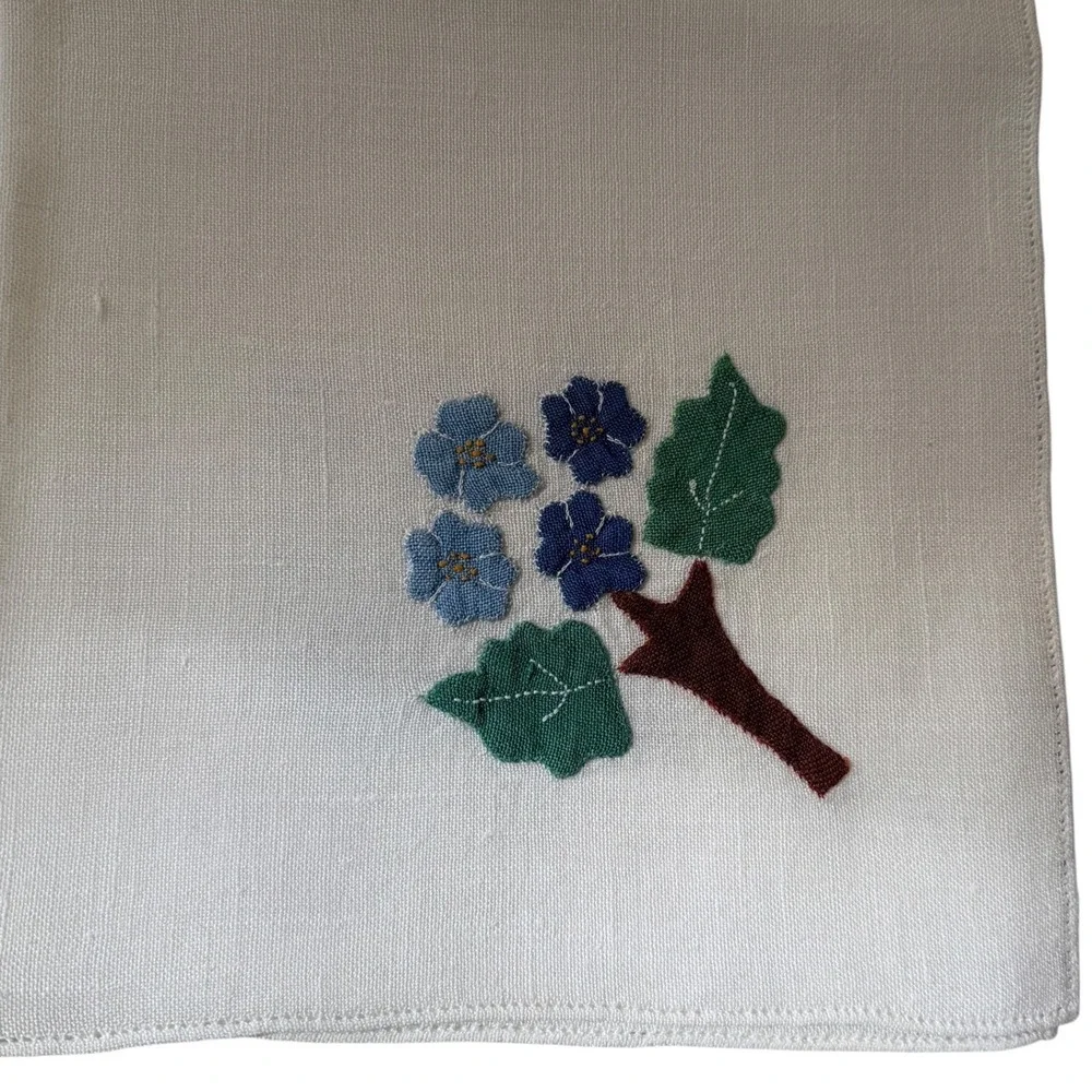 Vintage Set of 12 White Linen Napkins Blue Floral Hand Embroidered 11x11 Square